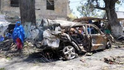 مقتل وجرح 14 شخصا إثر انفجار سيارة مفخخة في مقديشو