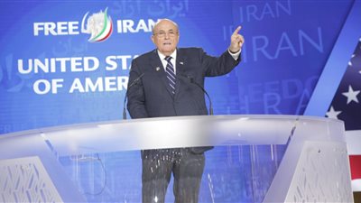 عمدة نيويورك السابق يشن هجوماً حاداً على نظام الملالي ويؤكد على ضرورة المواجهة