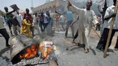 مقتل شخصين على الأقل في احتجاجات عنيفة بنيجيريا