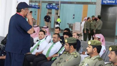 الهلال الأحمر: 100 متدرب ومتدربة في مطار الأمير عبدالعزيز بالمدينة