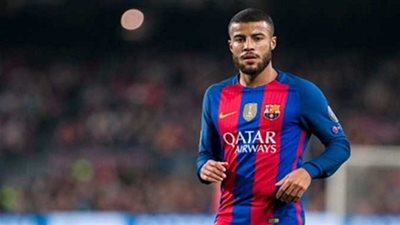 برشلونة يرمي نجمه إلى فالنسيا