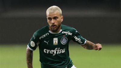 فناربخشة يقترب من خطف لوكاس ليما قبل الأهلي السعودي