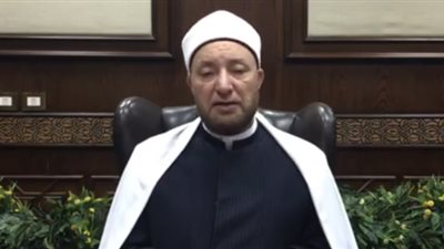 ما حكم القيام بعمل صالح دون توفر النية.. 