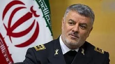 البحرية الإيرانية: طهران تراقب جميع السفن الأمريكية في منطقة الخليج