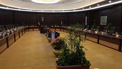 شاهد.. الصور الأولى لقاعة اجتماعات مجلس الوزراء بالعلمين الجديدة 