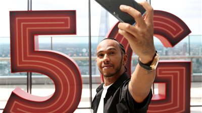 إريكسون وفودافون تطلقان تقنية الجيل الخامس في لندن   