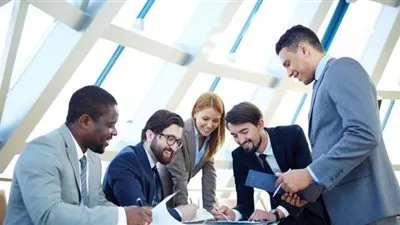 نصائح لتجنب مضايقات زملاء العمل 