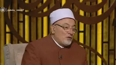  خالد الجندي يوضح أهم علامات الكبر (فيديو)