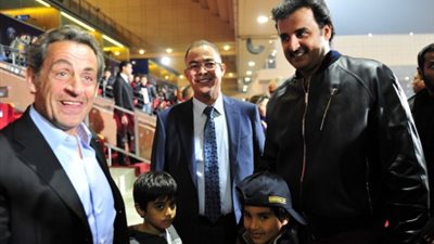 تقارير تكشف علاقة خفية بين تميم والرئيس الفرنسي السابق ساركوزي