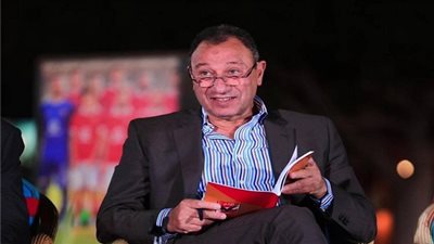 في انتظار الحسم.. الأهلي يجهز مفاجأة من العيار الثقيل لجماهيره