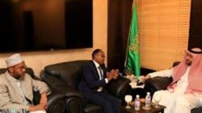 المعلمي يشكر 