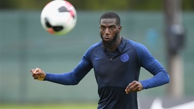 باكايوكو يضع تشيلسي في ورطة كبيرة