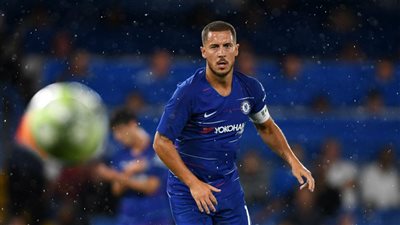 هازارد يشيد بزميله السابق في تشيلسي