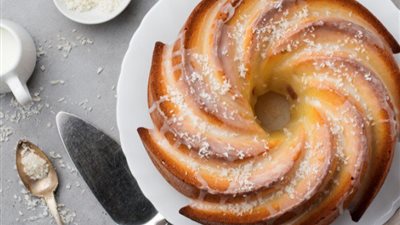 طريقة تحضير كيكة الزبادي بجوز الهند