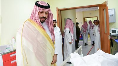 فيصل بن خالد: خدمة الحجاج والزائرين شرف عظيم ومسؤولية كبيرة