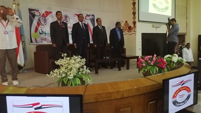 صلاح حسب الله يؤكد من مطروح على دعم الرئيس لتحقيق التنمية  