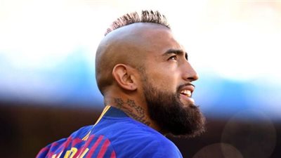 برشلونة يحسم مصير أرتورو فيدال