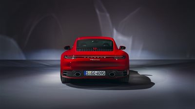 بورشه تطلق أيقونتها 911 Carrera بمواصفات مذهلة 