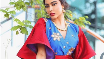 خطوات تطبيق أحمر الشفاه بطريقة مميزة