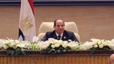 السيسي يشرح طريقة كيفية منافسة منتخب مصر لمنتخبات العالم: عاوزين ألف موهبة 