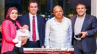 أحمد المسلماني يحتفل بمولودته الأولي 