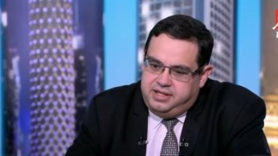 محسن عادل: هناك تحول في المناخ الاقتصادي بمصر