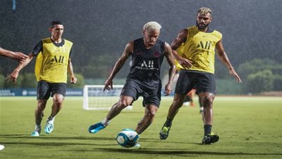 حاشية نيمار تقول 