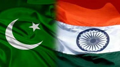 آلاف الهنود يفرون من كشمير بسبب هجمات المتشددين في المنطقة