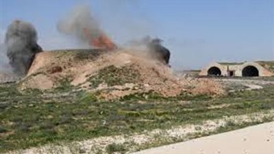 مقتل 26 جنديًا في انفجار بقاعدة الشعيرات الجوية السورية 