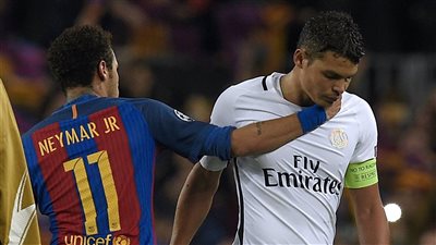 باريس سان جيرمان يقضي على برشلونة ويرسل نجمه لريال مدريد