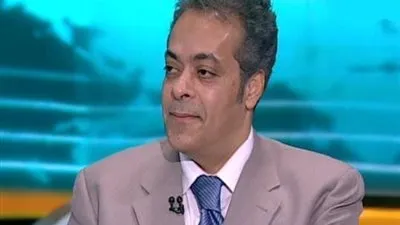 أستاذ جامعي: قناة السويس أهم ممر ملاحي في العالم