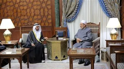 وفد إماراتي يضم رئيس مجلس المجتمعات المسلمة والأوقاف يزور الأزهر