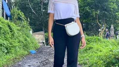 أجمل حقائب النجمات هذا العام (صور)