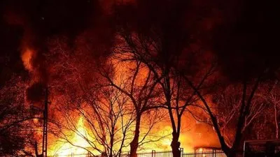 سلسلة انفجارات بمستودع ذخيرة تركي قرب الحدود السورية