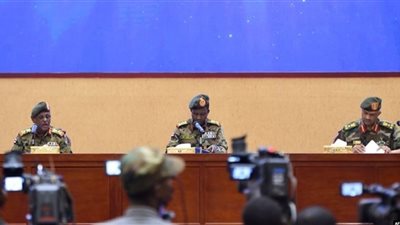 الوثيقة الدستورية بالسودان.. المجلس العسكرئ سيُحل في 18 من الشهر الجاري