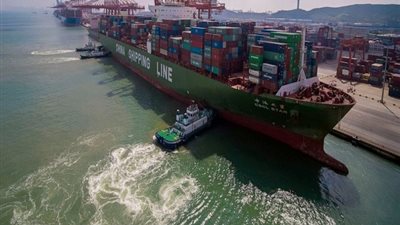 الحرب التجارية الأمريكية الصينية تضعف الطلب على النفط