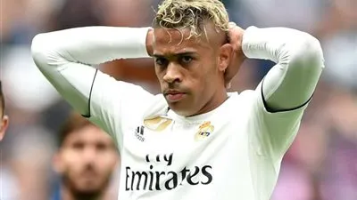 ماريانو دياز يحسم مصيره مع ريال مدريد