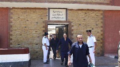 عاجل.. الإفراج بالعفو عن 1024 والشرطى عن 610 من نزلاء السجون بمناسبة العيد
