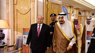الملك سلمان يلتقي الرئيس اليمني