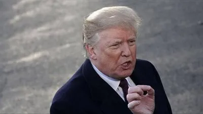 تكتيكات ترامب بعد انتحار صديقه جيفري إيبستين