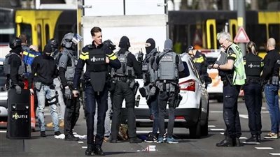 احتجاز منفذ الهجوم 