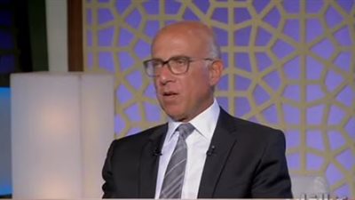 أستاذ سمنة يكشف عن حقيقة فائدة 