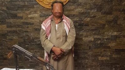 ضبط عنصر إجرامي هارب من أحد السجون خلال يناير 2011 