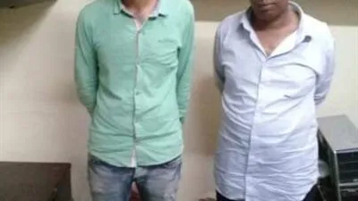 ضبط عاطل وكهربائي انتحلا صفة رجال شرطة بعابدين