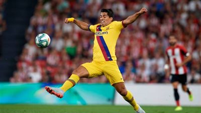 عاجل.. الكشف عن مدة غياب سواريز عن برشلونة