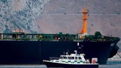 أمريكا تصدر مذكرة لضبط ناقلة النفط الإيرانية 