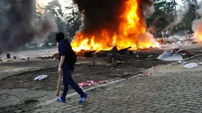 قتلى وجرحى جراء حريق فندق في أوكرانيا (فيديو)