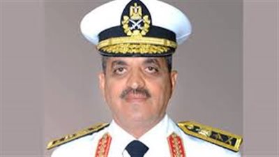 من هو الفريق أسامة ربيع رئيس هيئة قناة السويس الجديد؟