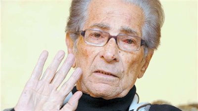 حكايات اليوم.. محمد الخامس حاكمًا للمغرب.. وميلاد أنيس منصور