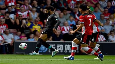 اهداف ليفربول وساوثهامبتون أمس في الجولة الثانية من الدوري الإنجليزي (فيديو)